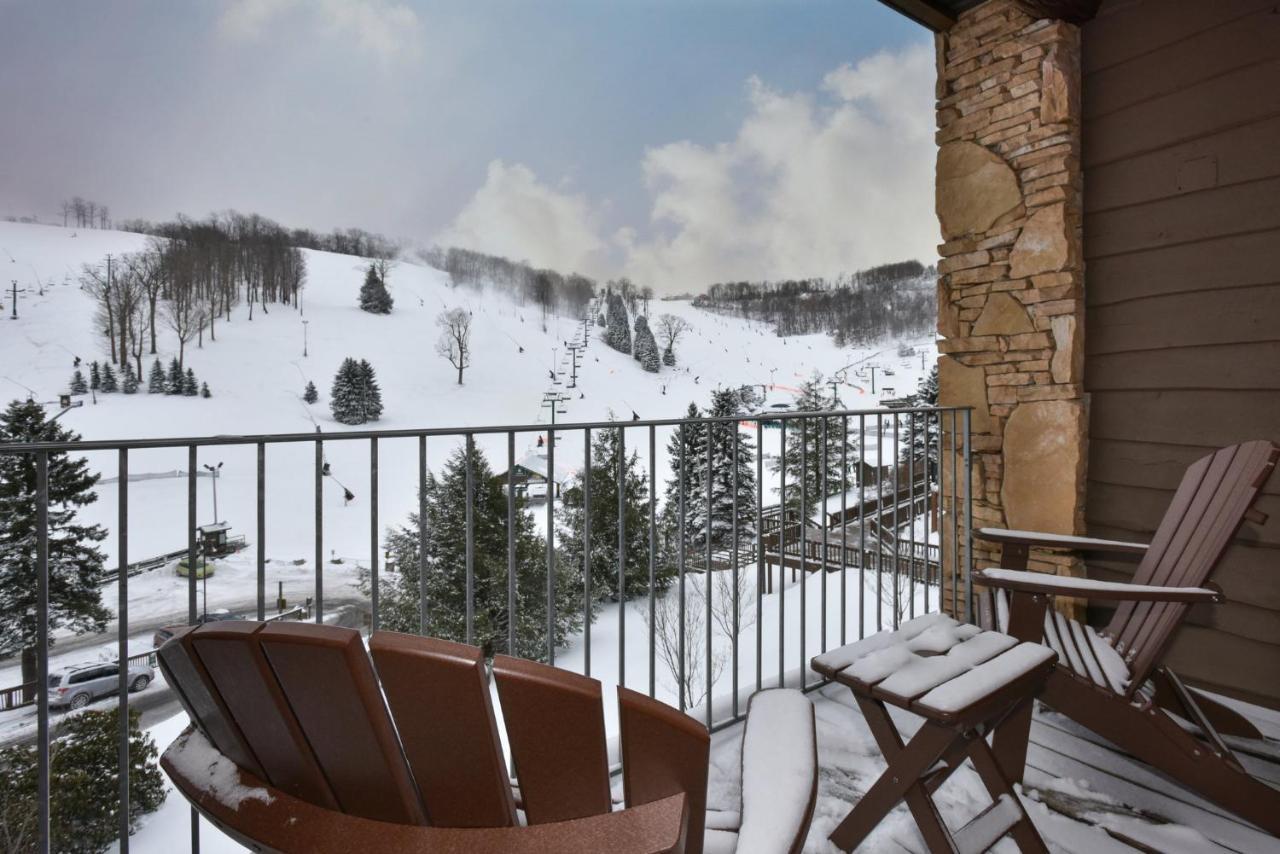 Slopeside Hotel By Seven Springs Resort Champion Exteriér fotografie